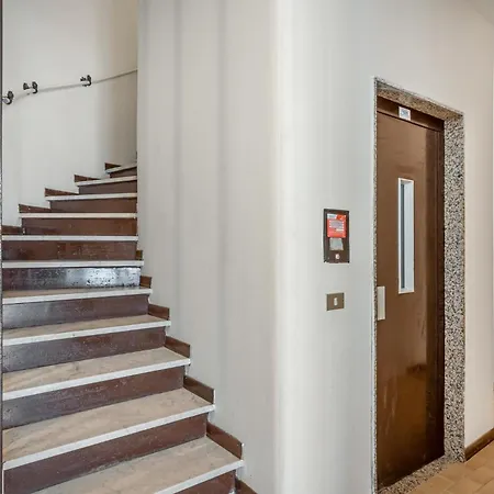 Guesthost - Cozy Beachfront In Taormina! *